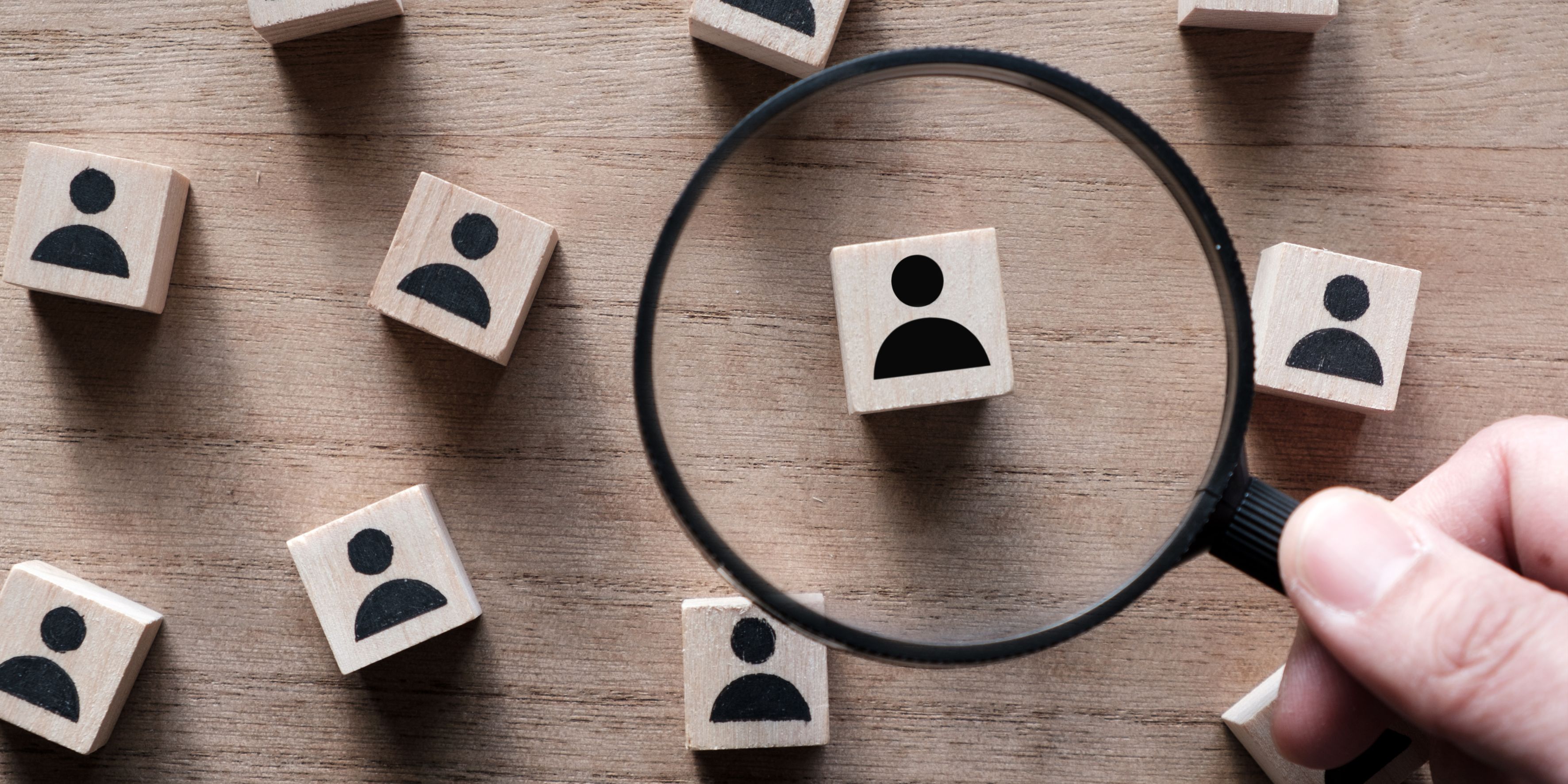 When to Hire a Fractional Exec vs Freelance Talent for Your Startup | Amplify