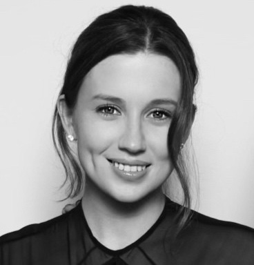 Emily Hyde - Headshot